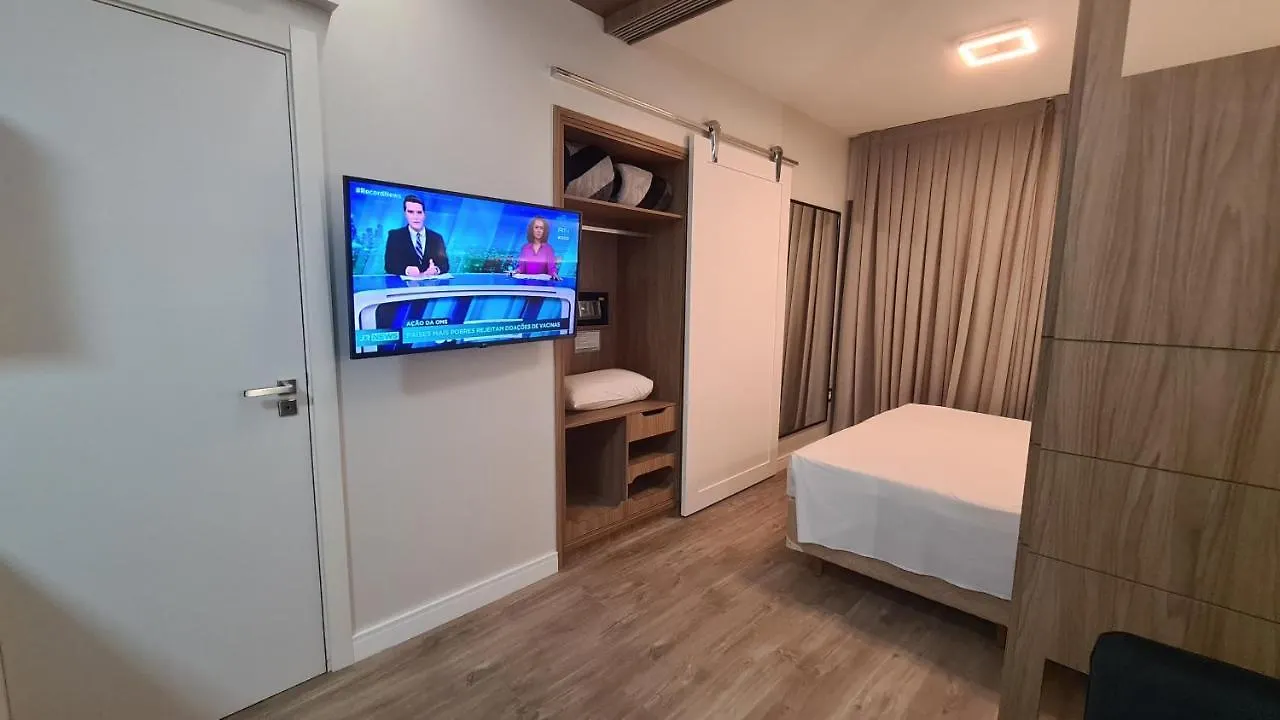 Costa Sul Stay - Quartos, Studios E Apartamentos Por Temporada No Centro De Bc Balneario Camboriu Brazil