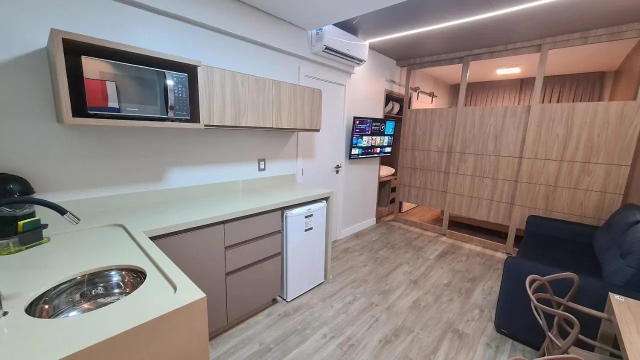 Stay - Quartos, Studios E Apartamentos Por Temporada No Centro De Bc Balneário Camboriú