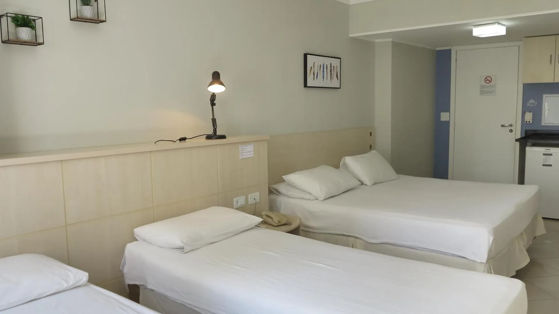 Stay - Quartos, Studios E Apartamentos Por Temporada No Centro De Bc Balneário Camboriú
