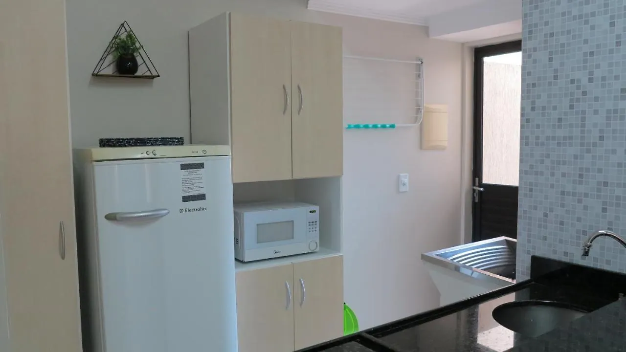 Costa Sul Stay - Quartos, Studios E Apartamentos Por Temporada No Centro De Bc Balneario Camboriu